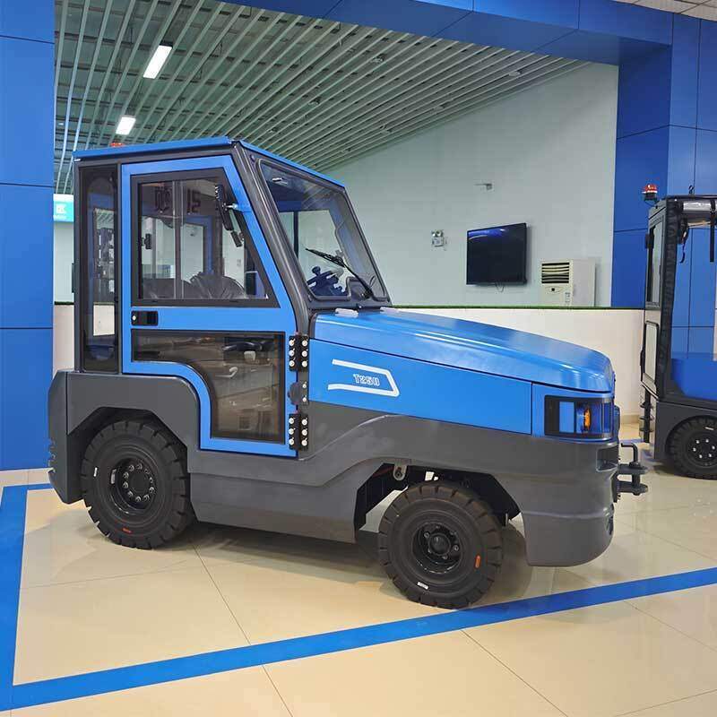办公区旁电动叉车，安全培训与应急演练