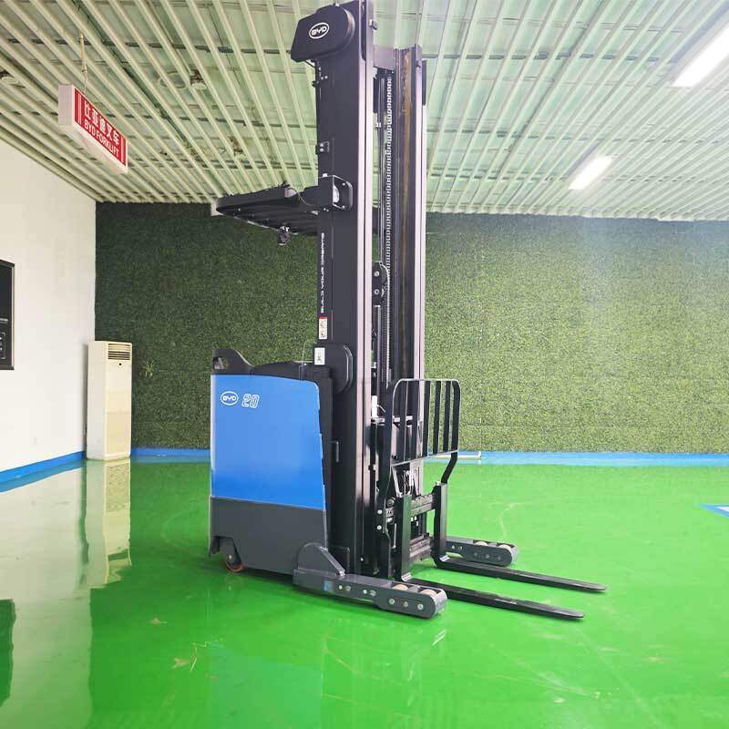 电子车间电动叉车,与波峰焊区配合作业(图1) 电子车间电动叉车,与波峰焊区配合作业(图1)