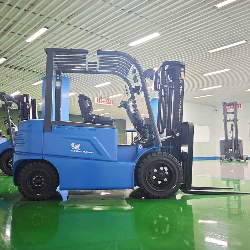 湖北冷链企业电动叉车,运维成本与管理分析(图1) 湖北冷链企业电动叉车,运维成本与管理分析(图1)