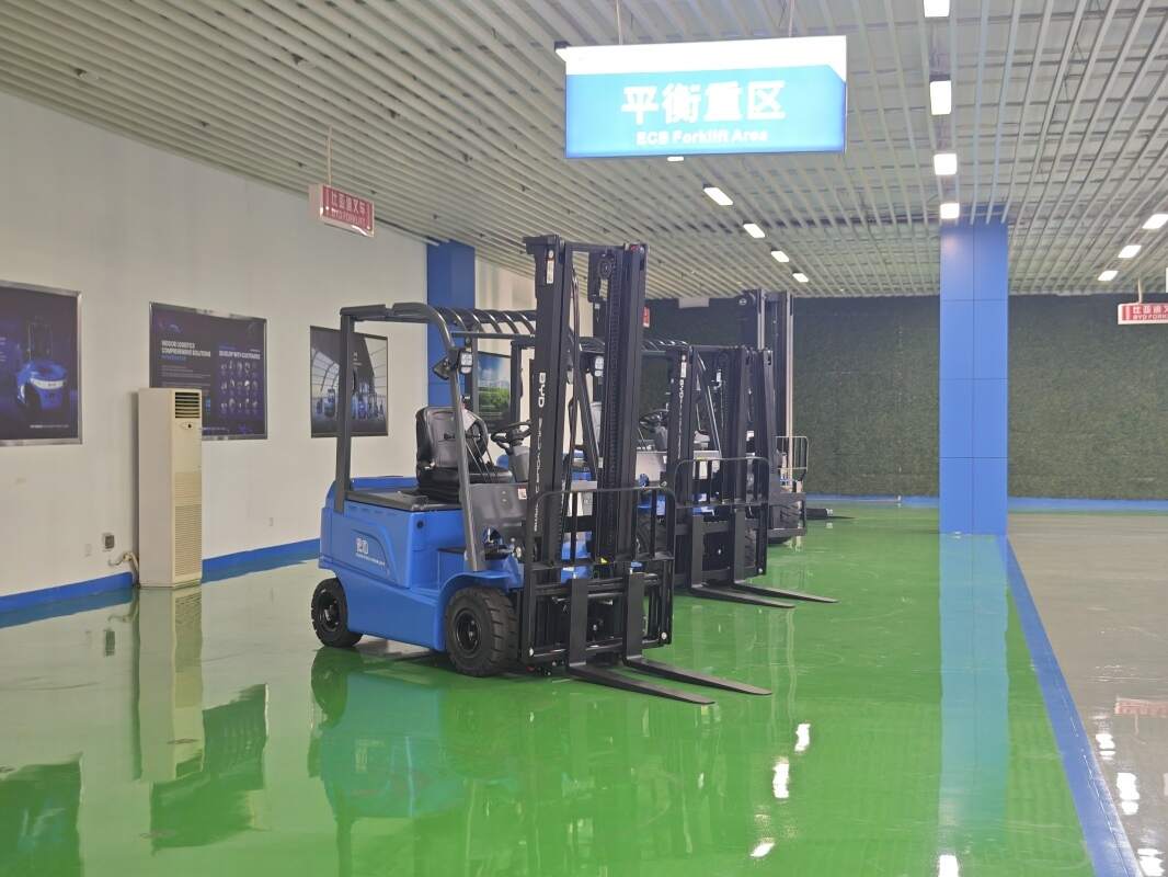 半导体车间电动叉车，洁净环境搬运设备参考(图1)