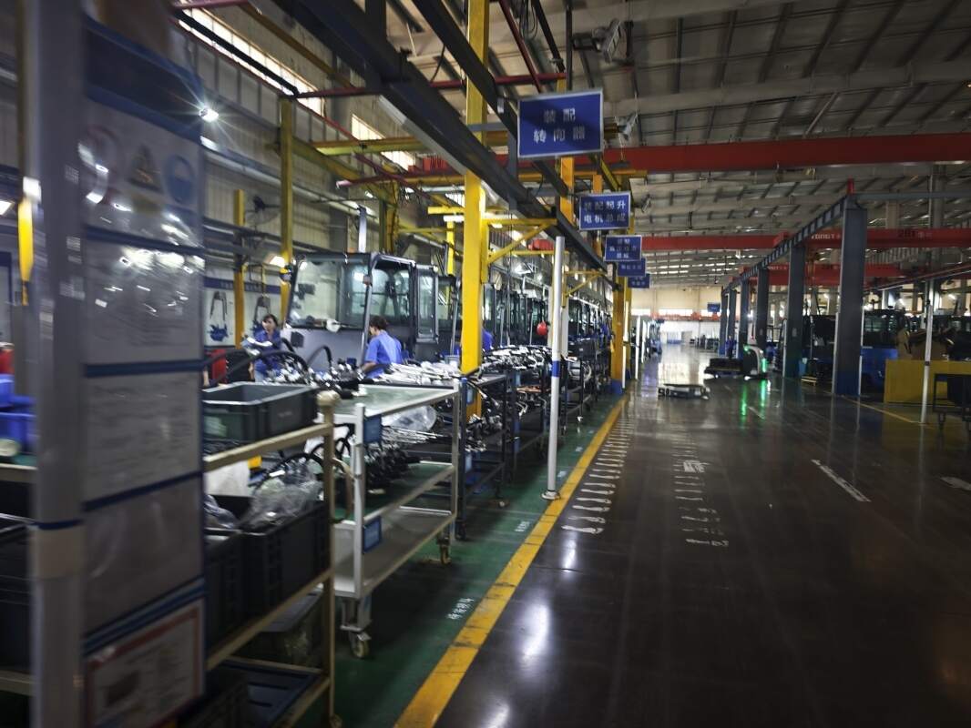 保健品仓库电动叉车，货物堆叠高度参考(图1)