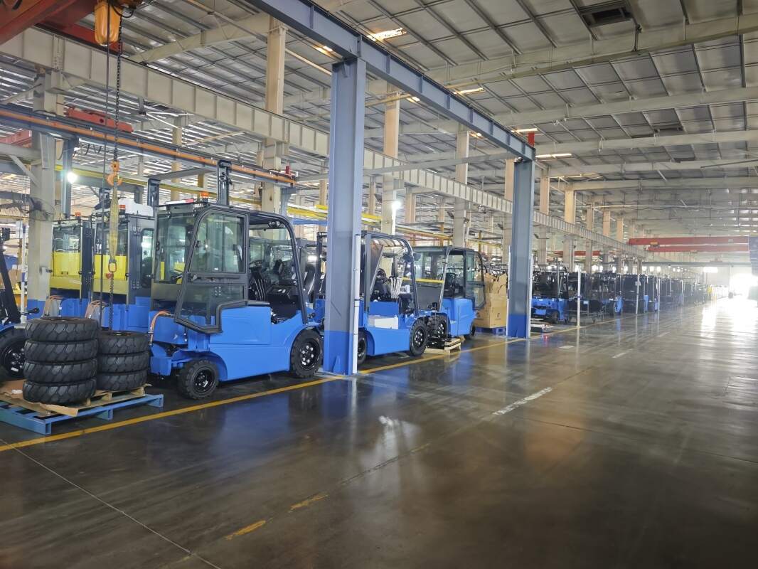 在荆门做家具厂，配台叉车怎么选